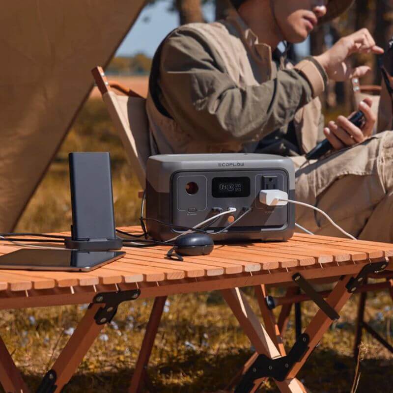 RIVER 2 Solar Generator PV110W outdoor power supply