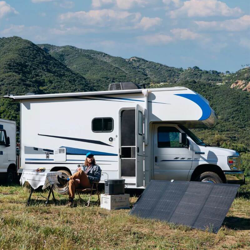 EcoFlow DELTA 2 Max Solar Generator (PV220W)