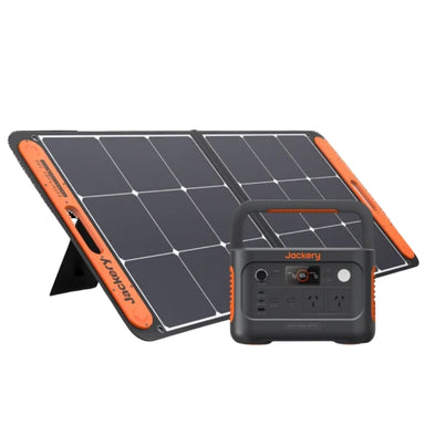 Solar Generator 600 Plus (Explorer 600 Plus + SolarSaga 100W x1) - solar generator on a white background.